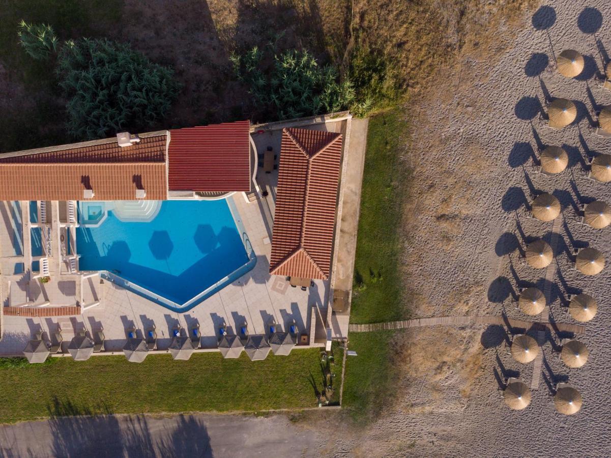 Hotel Caretta Beach Йеранион Экстерьер фото