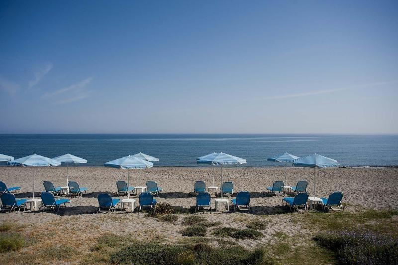 Hotel Caretta Beach Йеранион Экстерьер фото