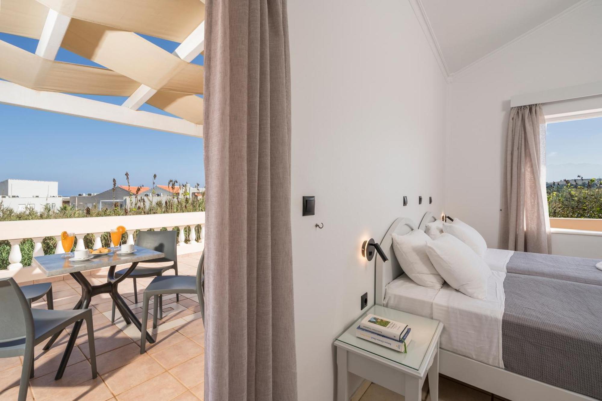 Hotel Caretta Beach Йеранион Экстерьер фото